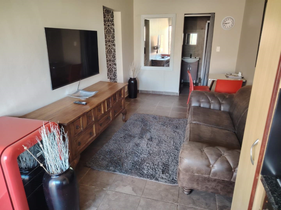 To Let 1 Bedroom Property for Rent in Klipheuwel Western Cape